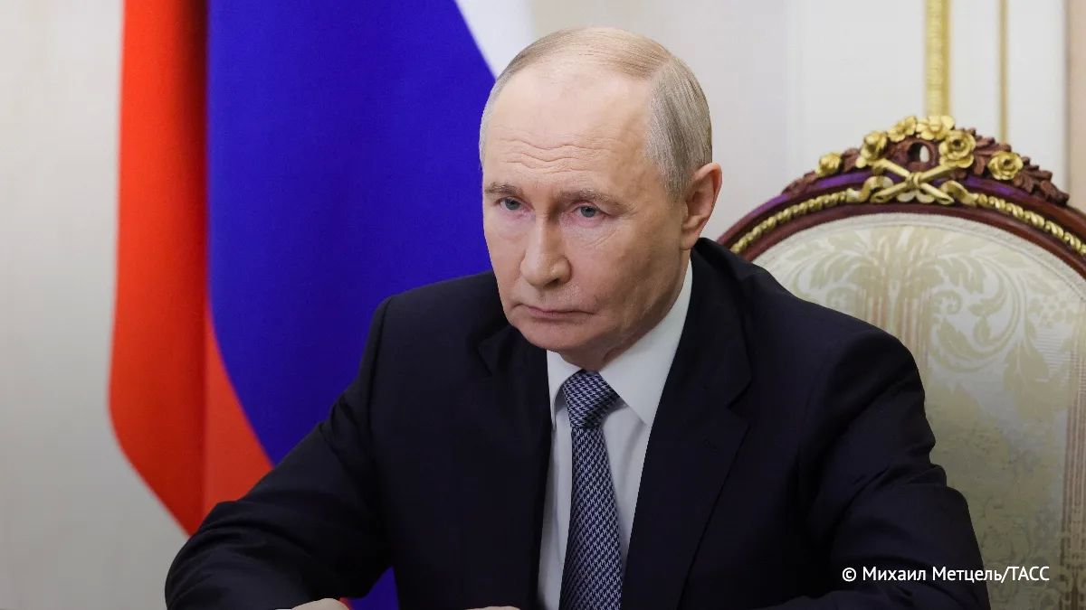 Киев по мере ухудшения для него ситуации на фронте взял на вооружение тактику нанесения ударов по гражданским объектам РФ, заявил Путин