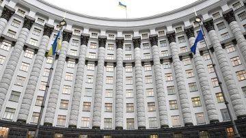 Госдолг Украины вырос до 104,6% ВВП