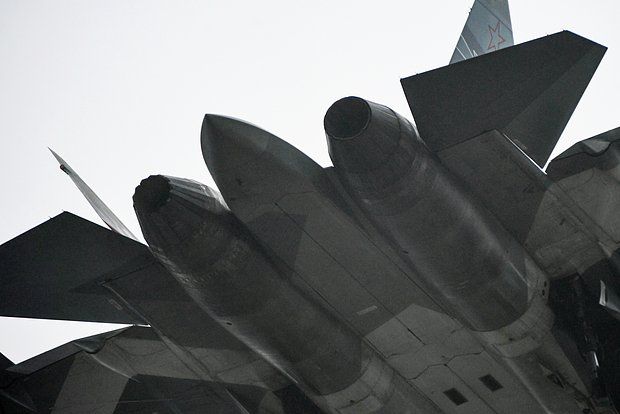 «РГ»: Российская авиация разбомбила остров с британским спецназом