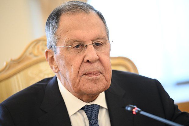 Лавров: США отошли от претензий на роль эффективного посредника по Украине