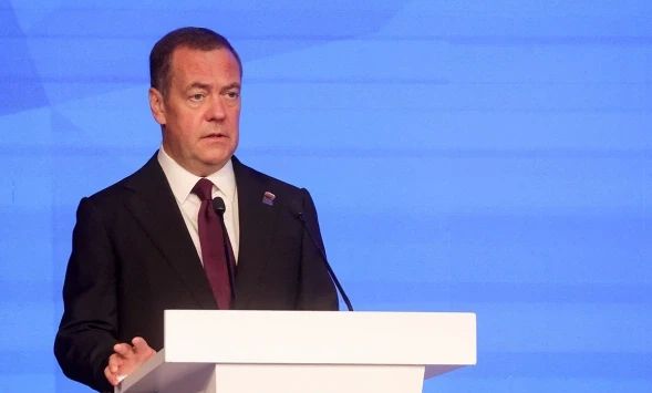 Медведев обвинил ЕСПЧ в двойных стандартах