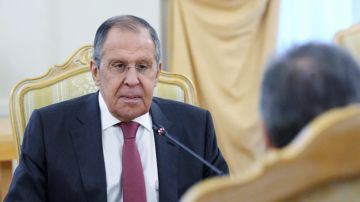 Лавров: ввод войск на Украину приведёт к созданию новой Берлинской стены