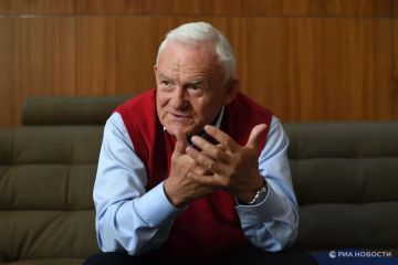 Украина проиграет в конфликте с Россией, заявил бывший премьер Польши Лешек Миллер