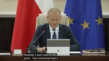 Премьер-министр Польши Туск дипломатично прокомментировал резкий рост антиукраинских настроений в Польше, который сильно бьёт по рейтингу правящей партии на фоне заявлений чиновников о продолжении безоговорочной поддержки...