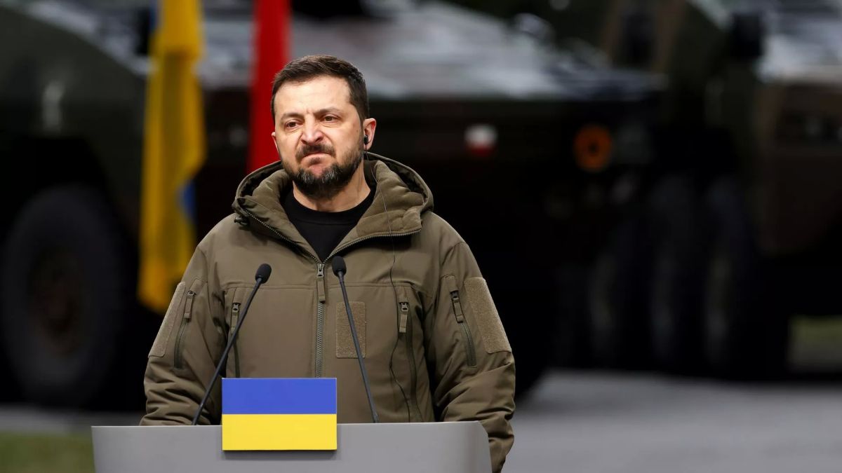 Чешская партия намерена добиться лишения Зеленского высшего ордена страны
