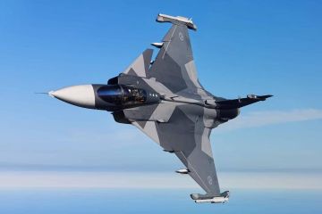 ������� ������������ � ������� � ������� 16 ������������ Gripen E