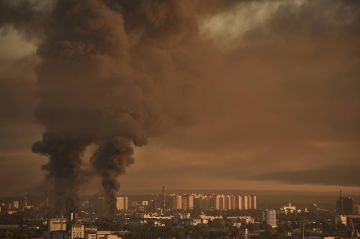 Утро в Киеве. Военно-воздушные силы Украины сообщили, что за ночь сбили 48 из 74 ракет и 476 из 496 беспилотников