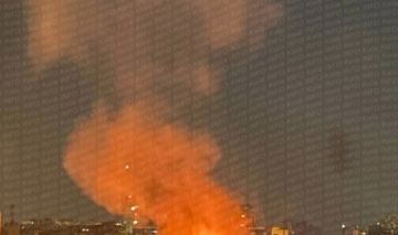 Юрий Котенок: В Киеве сильный пожар после серии взрывов