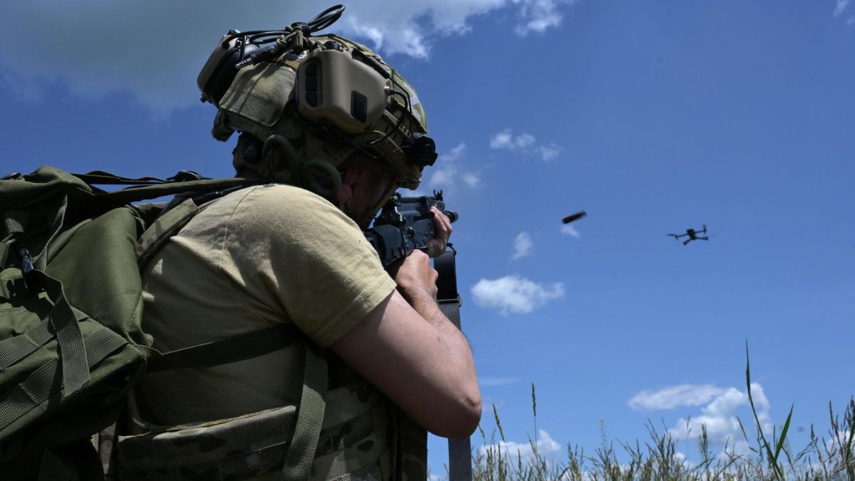 Украинский Defense Express сообщил о двухнедельном цикле подготовки крупных ударов по Киеву