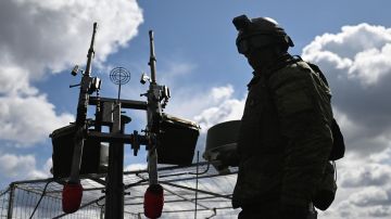 АЗС в Харькове поражены, МВД Белоруссии уходит в усиление на границе с Украиной. Новости СВО