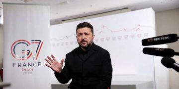 Жесткий ультиматум: в Польше потребовали отставки Просроченного