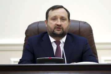 Бывший и.о. премьера Украины Арбузов будет выдвигаться в Госдуму от «Справедливой России»