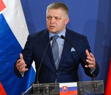 В Словакии провалился референдум о лишении премьера Фицо пожизненных выплат после окончания срока его полномочий