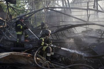 Советник главы Минобороны Бескрестнов предрек уничтожение всей инфраструктуры Украины