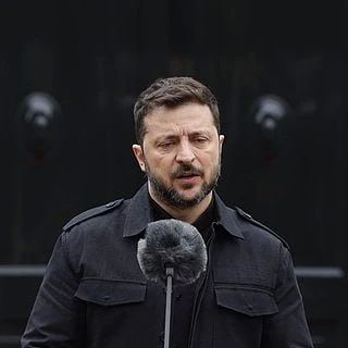 Зеленскому второй раз с начала СВО не дадут выступить с речью на саммите НАТО в Анкаре, чтобы не бесить этим Трампа, — пишет The Telegraph