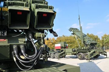 ПОЛЬСКИЙ ОРЁЛ ПРОТИВ ЧЁРНОГО ЛЕБЕДЯ
