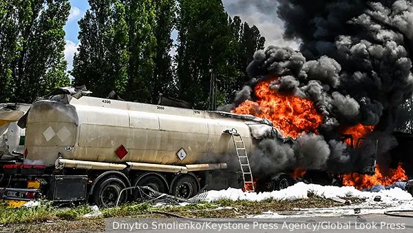 После уничтожения украинских автозаправок начнется «охота» на бензовозы
