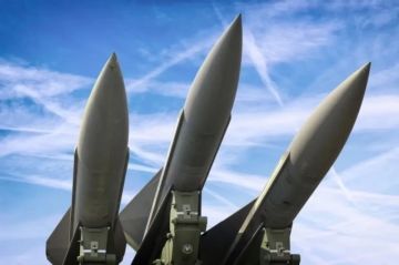 Какую суперракеты создают британцы для ударов по России