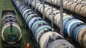 Белорусского топлива на российской бирже в июле стало намного меньше