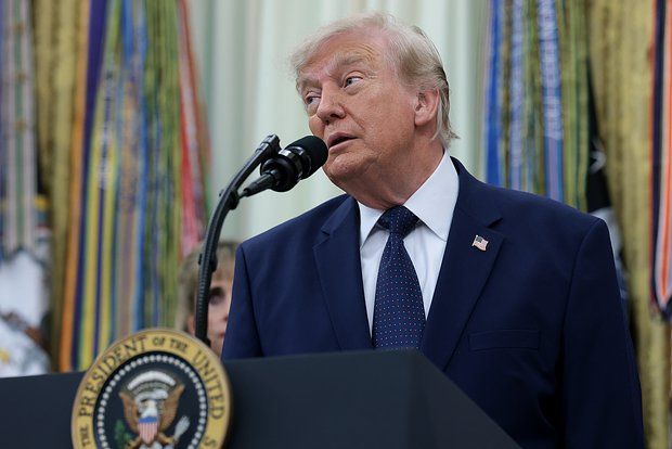 Трамп оговорился и сказал, что «Исламская Республика Япония» ударила по авианосцу США