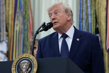 Трамп оговорился и сказал, что «Исламская Республика Япония» ударила по авианосцу США