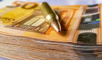 Латвия поможет создать оборонный банк для военного производства