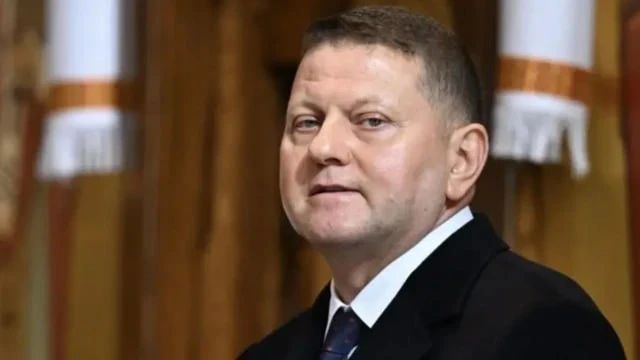 Элитные часы и дорогое авто — экс-главком Залужный с размахом принимает подарки в Лондоне