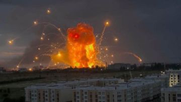Владимир Зеленский признал наличие склада боеприпасов в Вишнёвом под Киевом