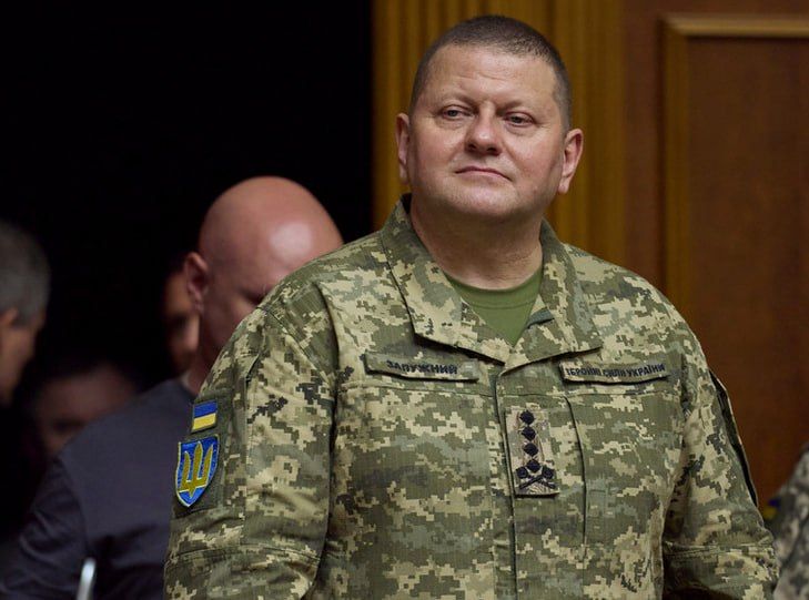Залужный призвал не верить, что Россия якобы проигрывает в войне