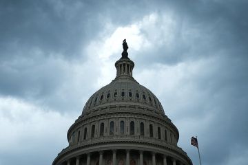 Грэм: Сенат согласовал с Белым Домом законопроект о сокрушительных санкциях против РФ