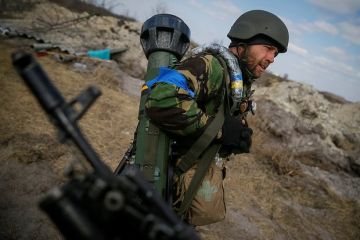 Bloomberg: ЕС разрешит Украине закупать британское оружие в счет кредита на 60 млрд евро