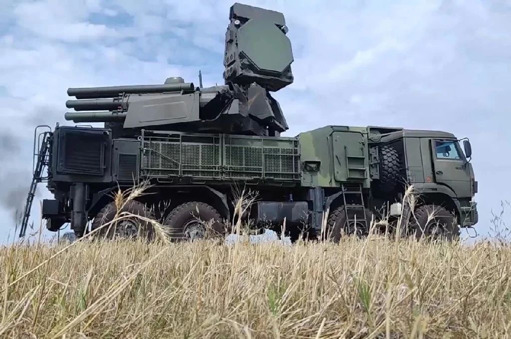 200 тыс. дронов на 200 км. Киев угрожает армадой БПЛА, но Россия готова