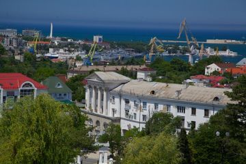 Губернатор Развожаев сообщил об атаке дронов ВСУ на Севастополь
