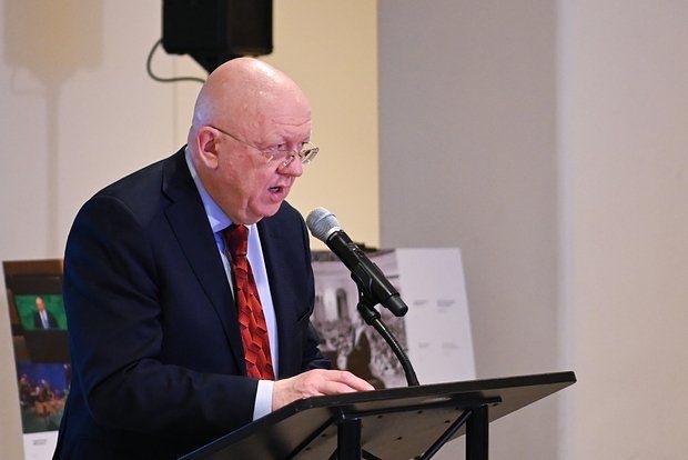 Небензя: Прекратить героизацию нацистов на Украине можно, если убрать режим Зеленского