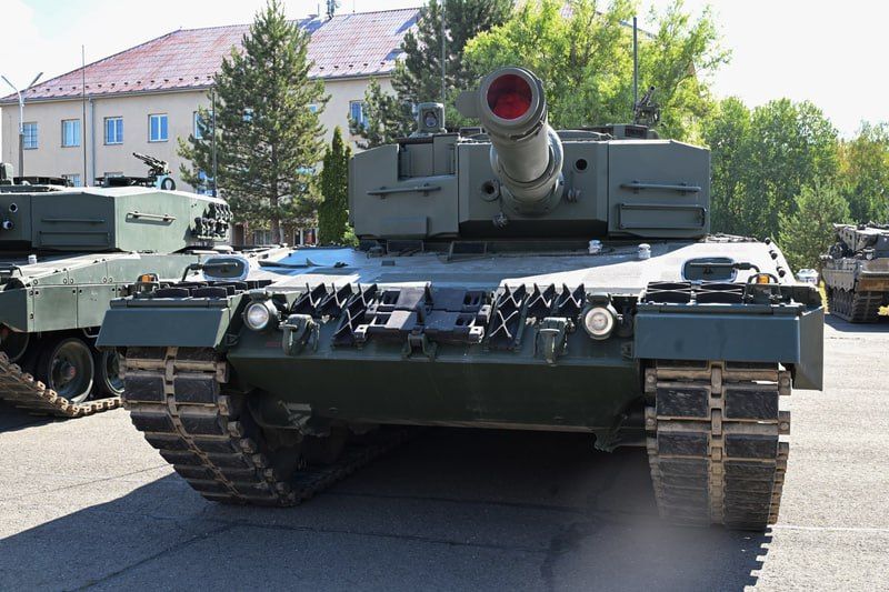 Чехия получила последний Leopard 2A4 взамен переданных Т-72