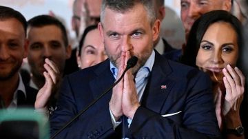 Пеллегрини: не только Словакия отказалась финансировать военную помощь Украине