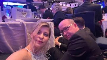 Стефанишина вернулась в Киев: на Украине назвали причину увольнения посла Украины в США