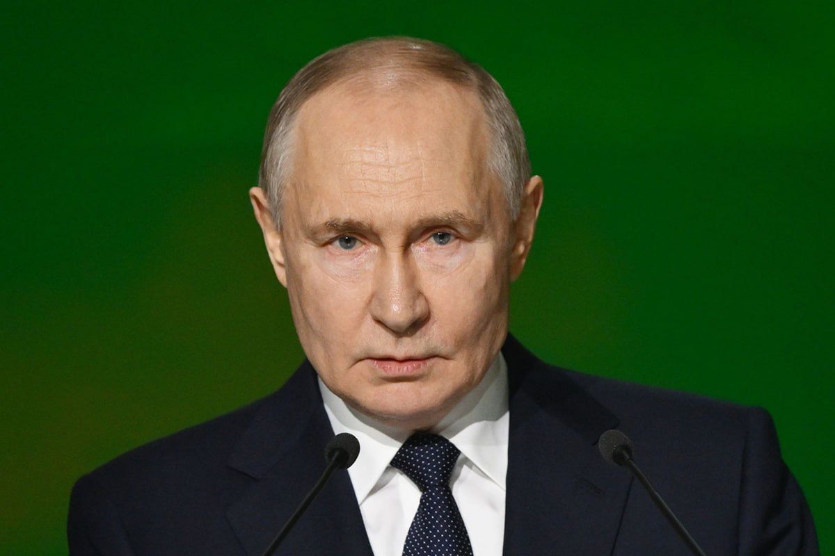 Путин заявил, что украинские атаки создают определенные проблемы с нефтепродуктами в России, но ситуация будет постепенно выправляться