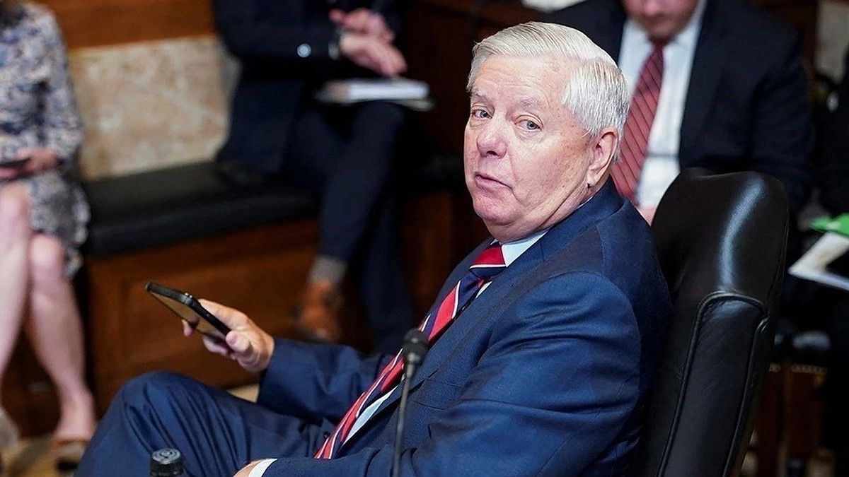 Трамп высказался о причинах смерти сенатора-русофоба Грэма*