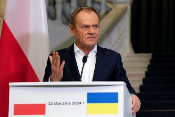 Туск анонсировал учения «коалиции желающих» по Украине