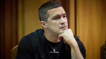 Зеленский уволит министра обороны Федорова из-за нежелания делиться украденными деньгами, считает бывший народный депутат Украины Олег Царев
