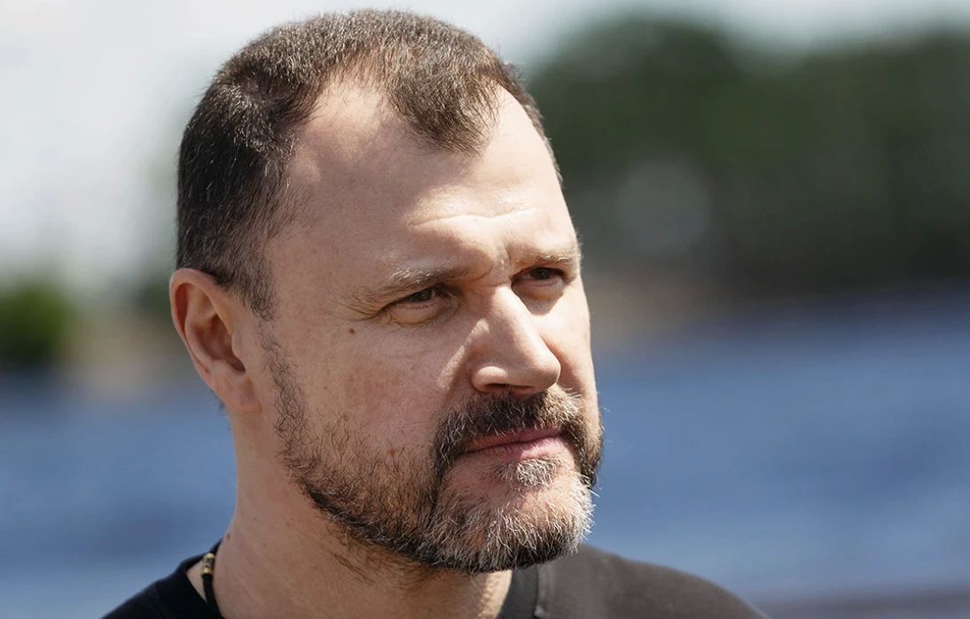 Президент Украины Владимир Зеленский не будет предлагать Верховной раде переназначить Михаила Федорова на этот пост, пишет «Украинская правда» со ссылкой на источники