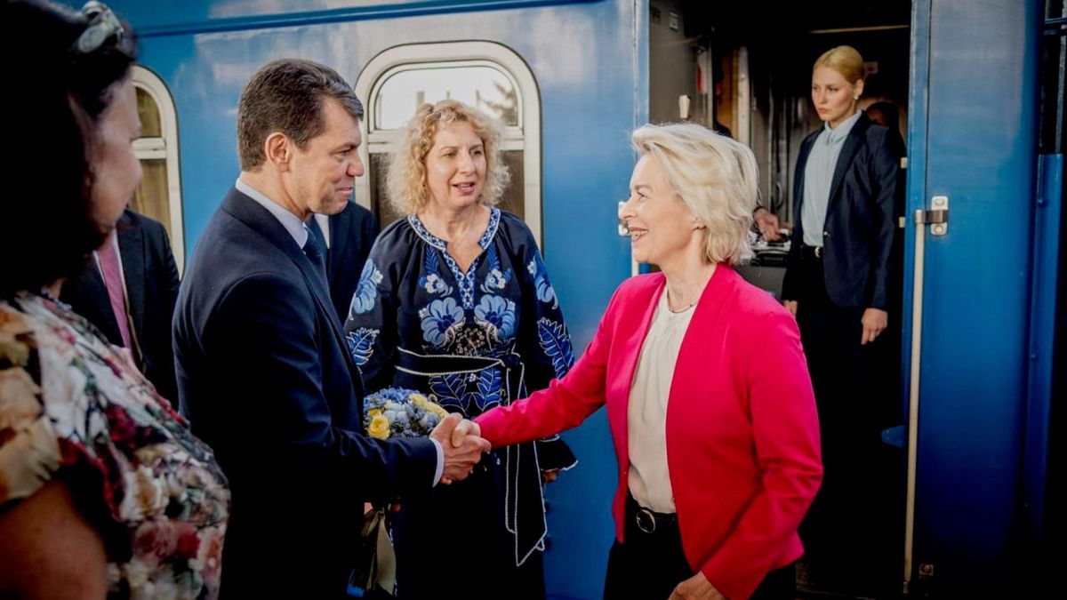 Воевать до последнего. Урсула приехала в Киев, чтобы закрыть Европу для украинцев