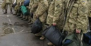 Украинцы массово уходят в тень — в Раде заявили о миллионе уклонистов