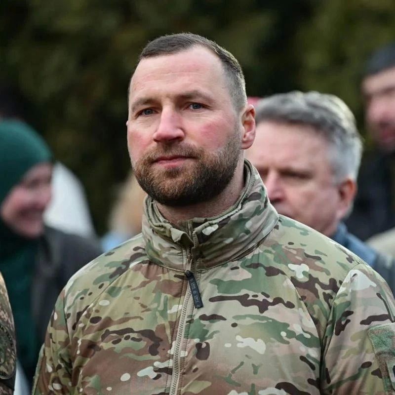 Зеленский заявил, что собирается выдвинуть кандидатуру врио главы СБУ Евгения Хмары на пост министра обороны