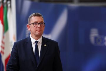������� ������� ��������� ������ ����� ������������� ������� � �����������
