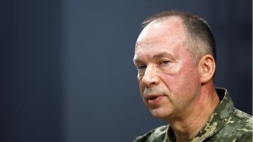 На Украине пытаются спасти бедственное положение Сырского: военным ВСУ приказали снимать ролики в его поддержку