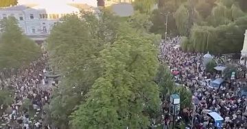 ����������* ��������� ���� �� ������� ��������