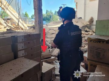 «Мирный» склад с боевыми дронами: украинские силовики случайно подтвердили успешный удар ВС РФ