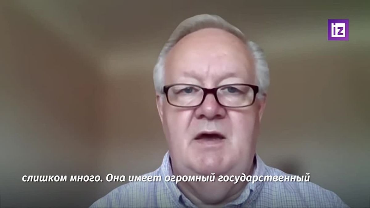 "Он не хотел уходить": Кир Стармер неохотно покинул пост премьер-министра, но после потери доверия партии и значительной части населения продолжать работу стало практически невозможно, заявил "Известиям" бывший член...